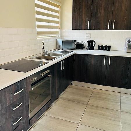 Ultimate Sky _ 2 Bedroom Villa Претория Екстериор снимка
